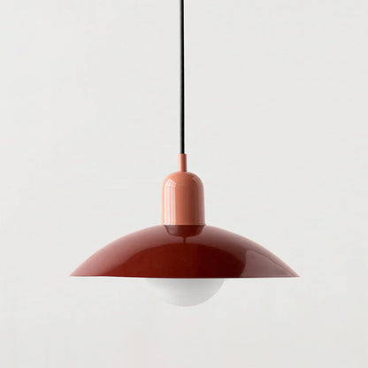 Moderne pendellampe med tofarvet design og Bauhaus-metalskærm