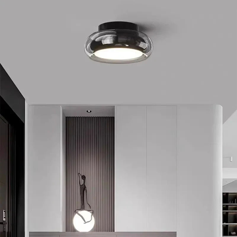Moderne loftlampe med glasskærm