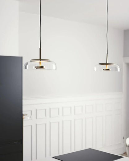 Moderne pendellampe med glasskærm
