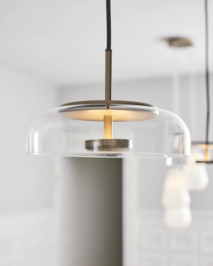 Moderne pendellampe med glasskærm