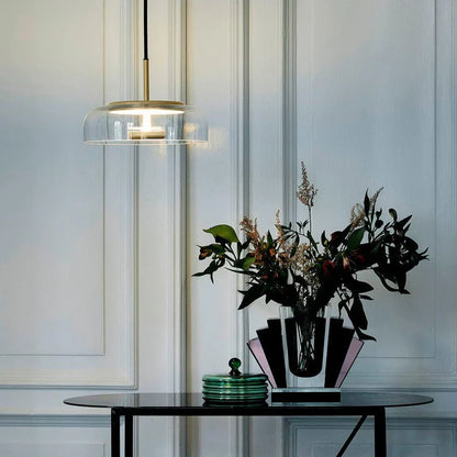 Moderne pendellampe med glasskærm