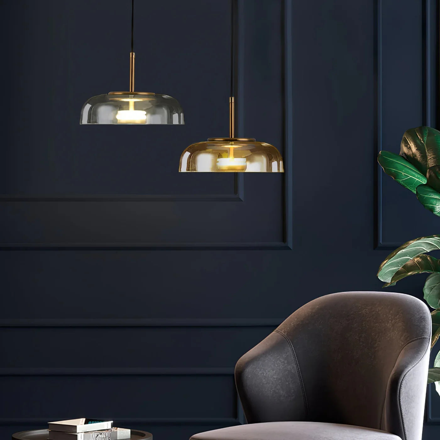 Moderne pendellampe med glasskærm
