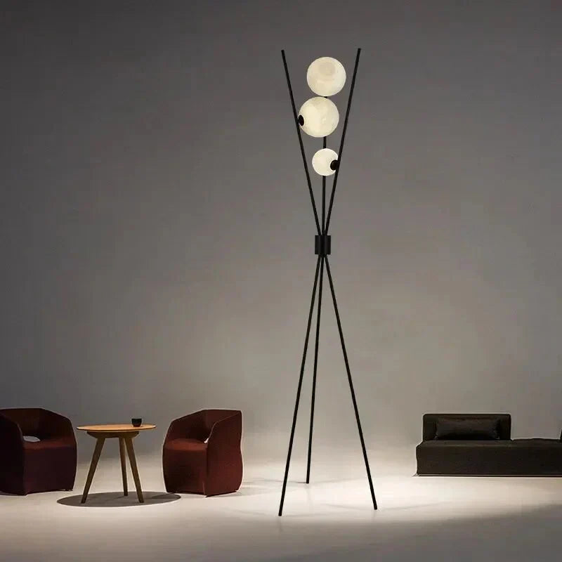 Designer LED Gulvlampe med Månekugleskærme – Bord- og Gulvlampe på Trefod