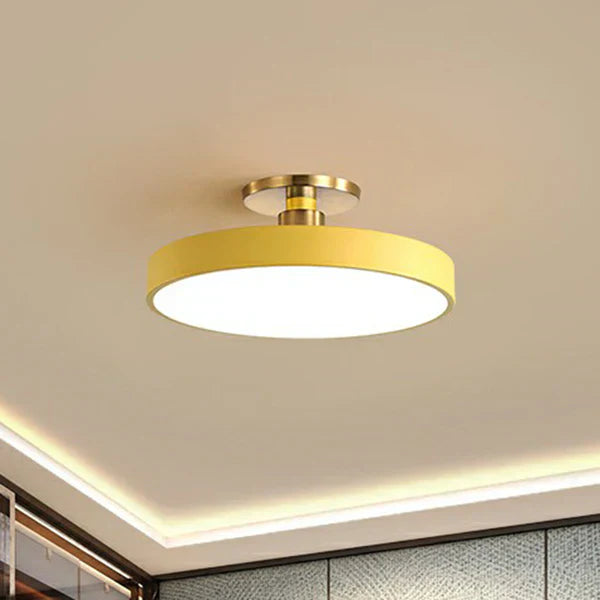 Rund LED-loftlampe i skandinavisk stil