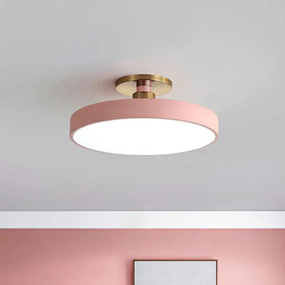 Rund LED-loftlampe i skandinavisk stil