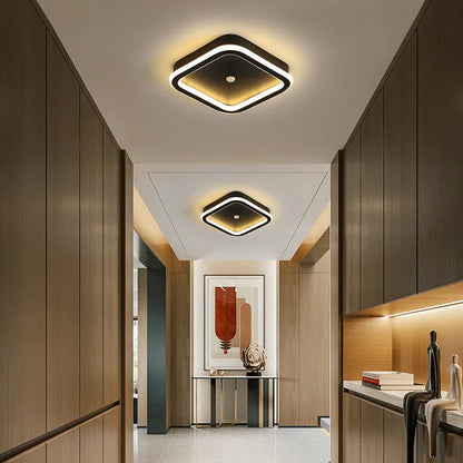 Moderne LED-loftlampe med geometrisk design