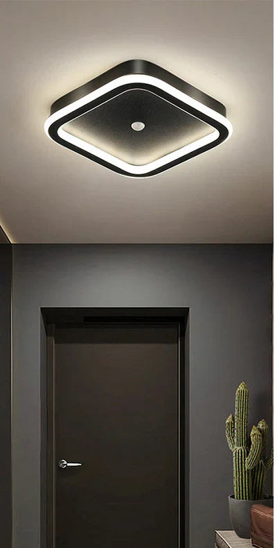 Moderne LED-loftlampe med geometrisk design