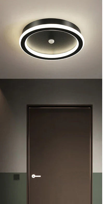 Moderne LED-loftlampe med geometrisk design