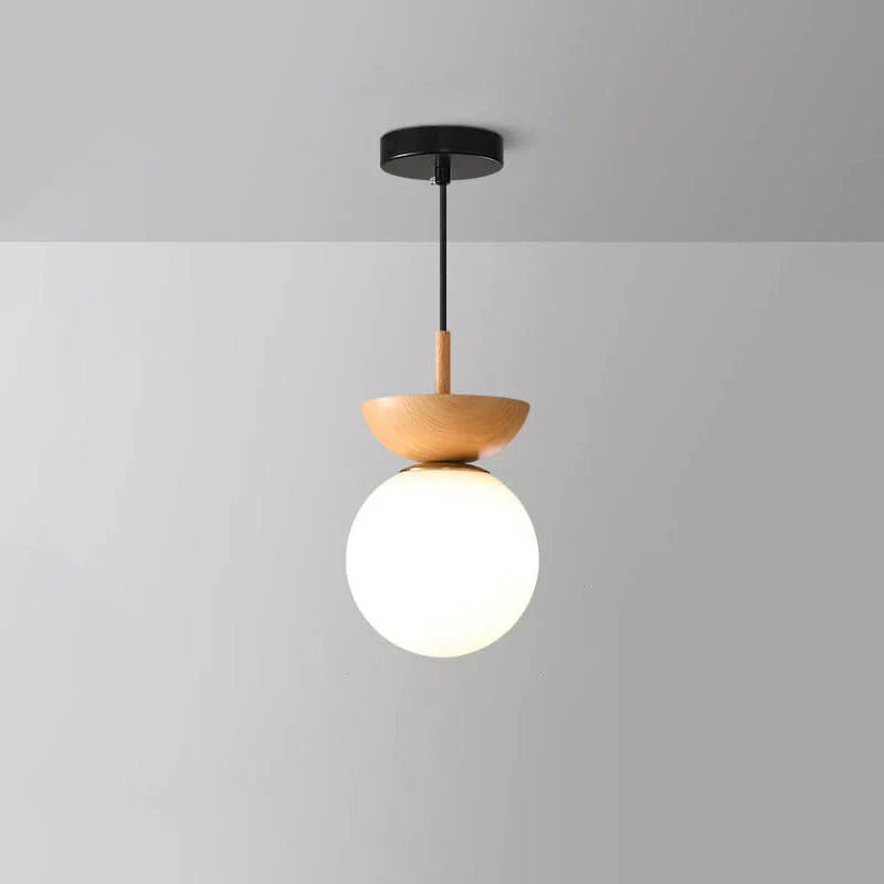 Moderne loftlampe i japansk stil med træbund – minimalistisk kugle