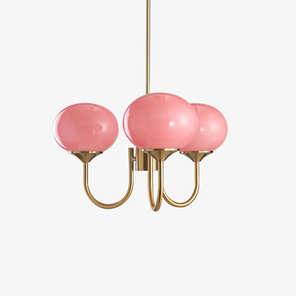 Lysekrone i retro glamour-stil med kugleformede skærme