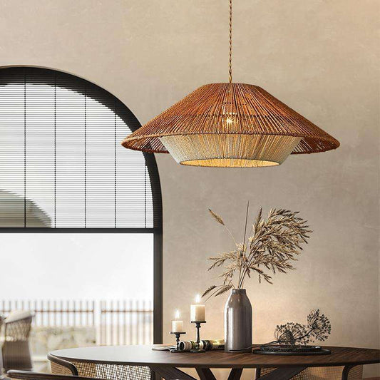 Flettet rattan pendellampe i japandi boho-stil