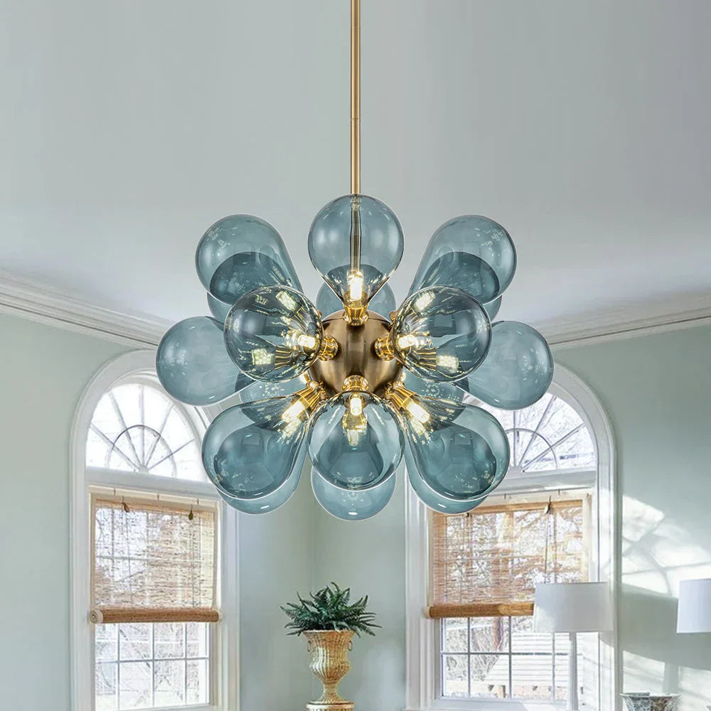 Moderne designerlysekrone med dråbeformede skærme