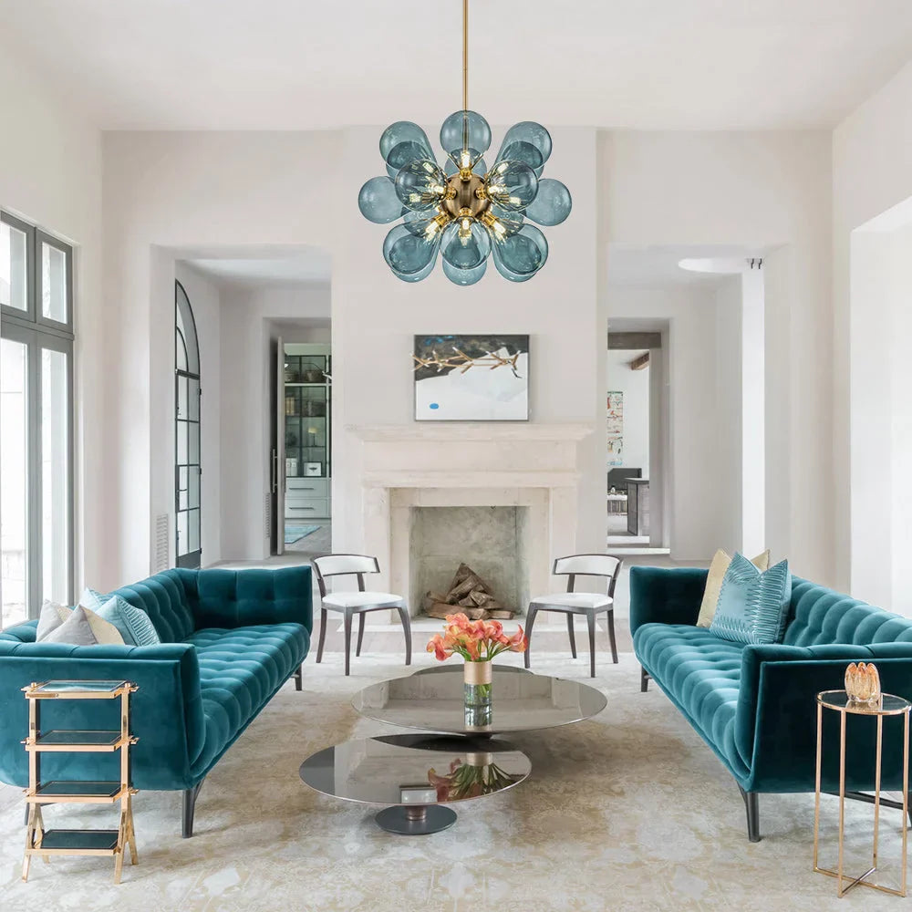 Moderne designerlysekrone med dråbeformede skærme