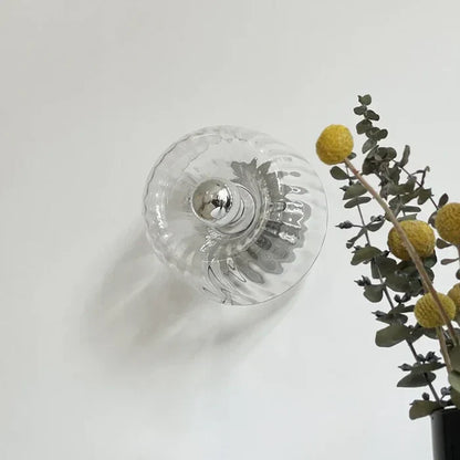 Elegant loftlampe i glas med krystaldesign