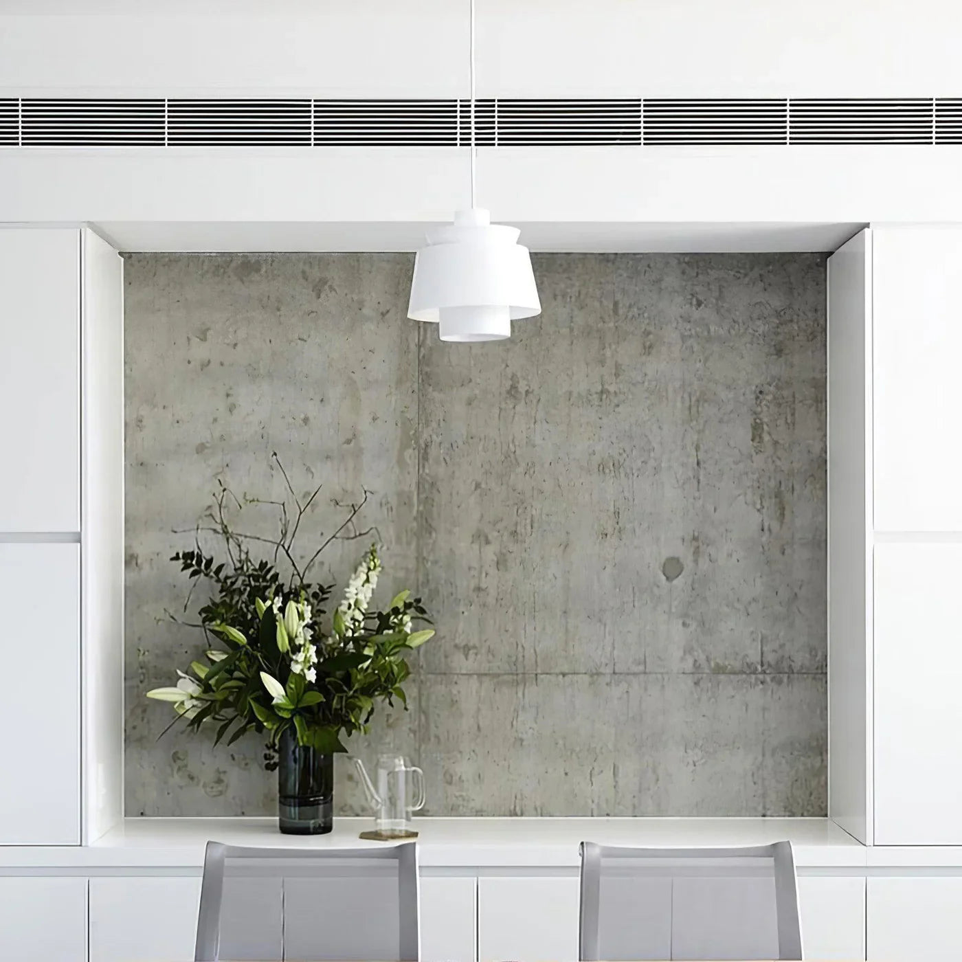 Moderne pendellampe med metalskærm