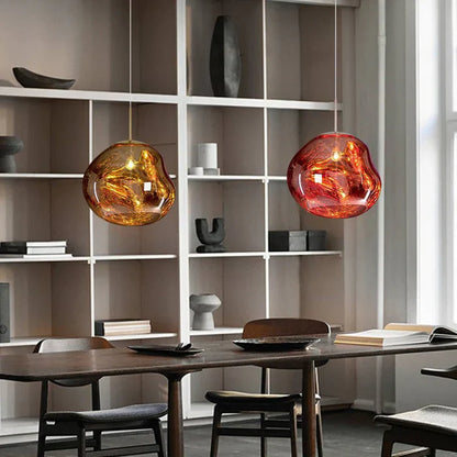 Designerpendellampe med smeltet kugle-design