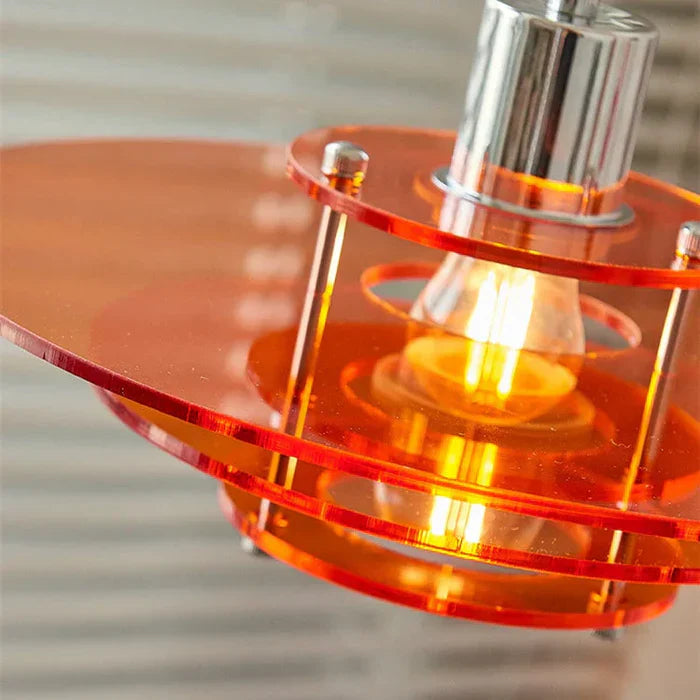 Moderne akryl pendellampe med geometrisk design