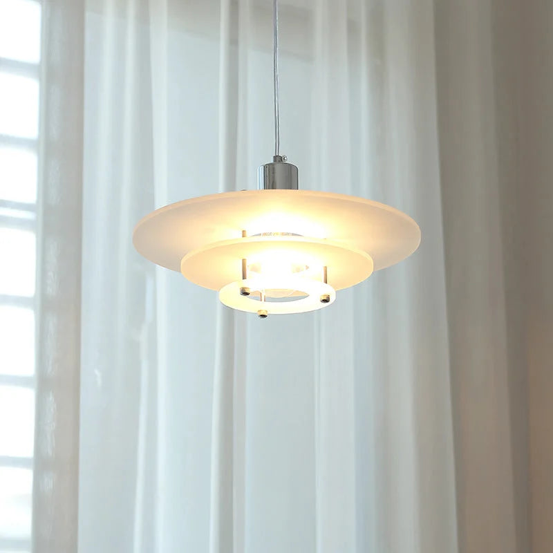 Moderne akryl pendellampe med geometrisk design