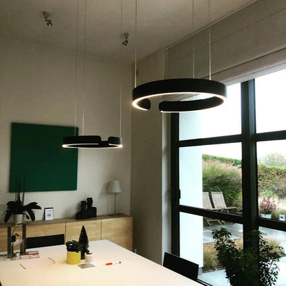 Moderne LED-lysekrone med ringform – elegant rund loftlampe