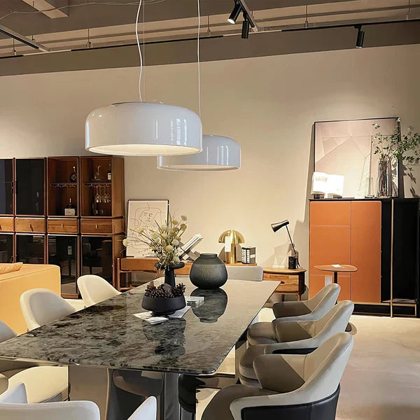 Moderne LED-pendellampe i diskform