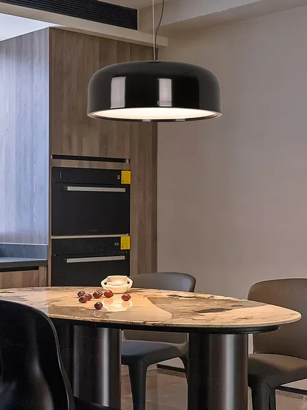 Moderne LED-pendellampe i diskform