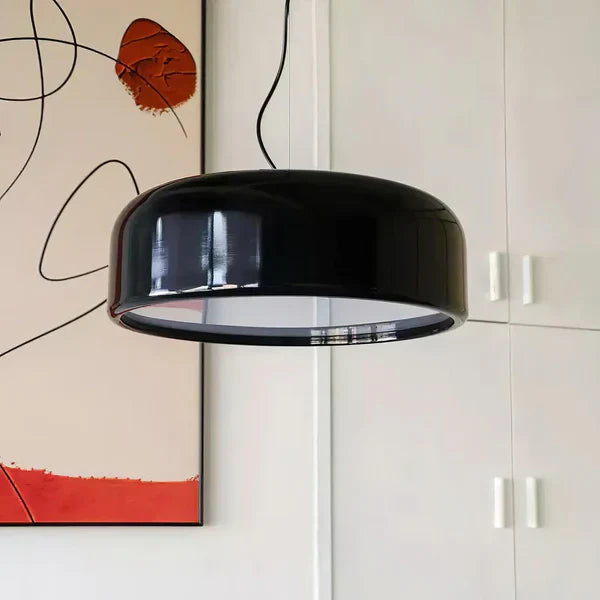 Moderne LED-pendellampe i diskform