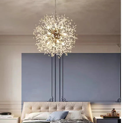 Eksklusiv lysekrone med krystaller – Loftlampe til elegante interiører