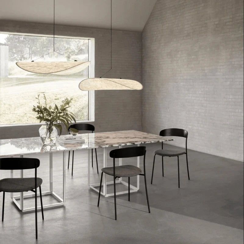 Japandi pendellampe med aflangt panel – moderne elegance