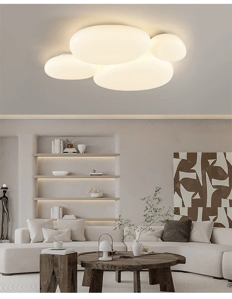 LED loftlampe formet som en sky