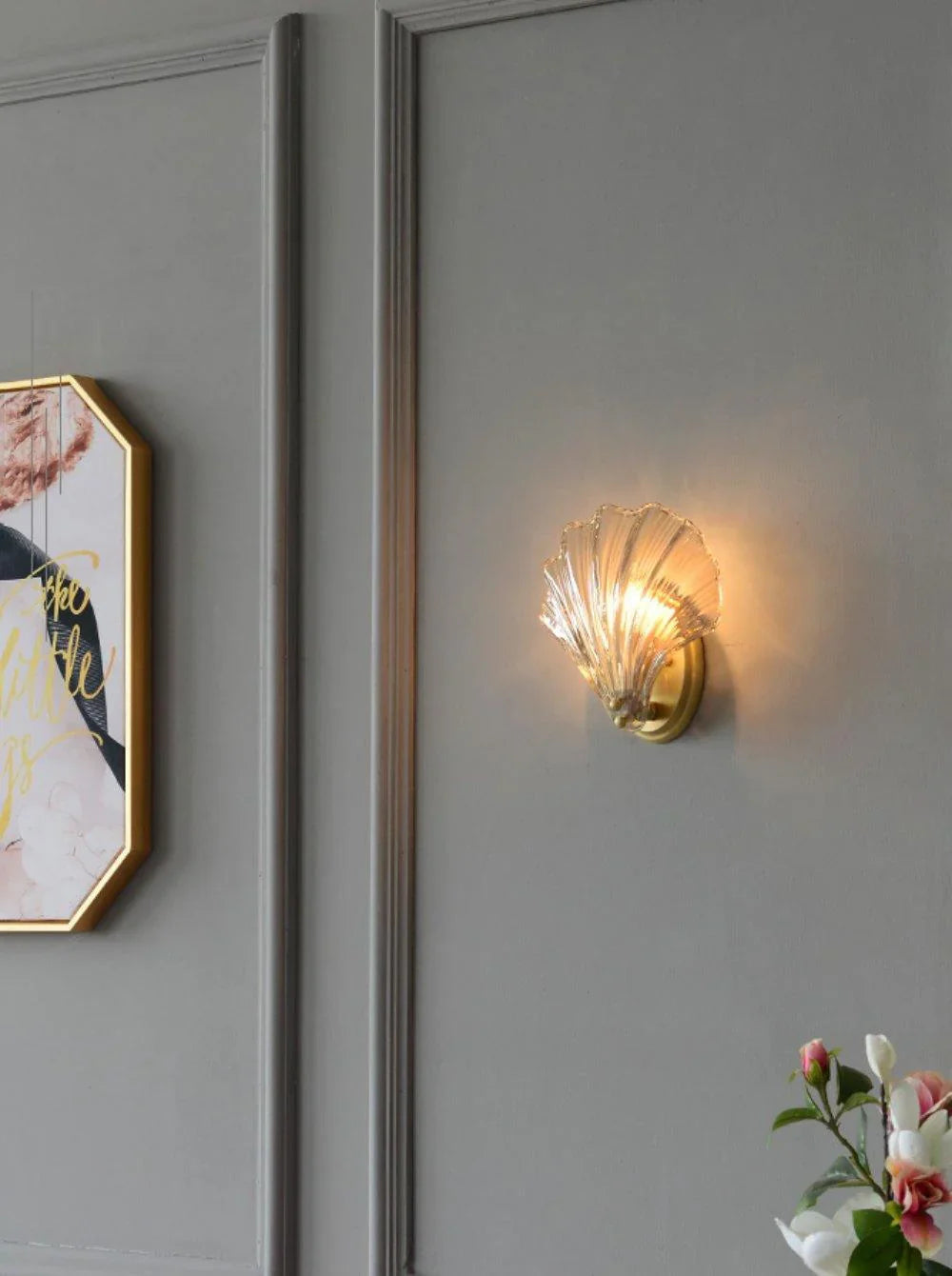 Væglampe med muslingeform og LED