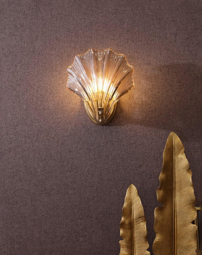 Væglampe med muslingeform og LED