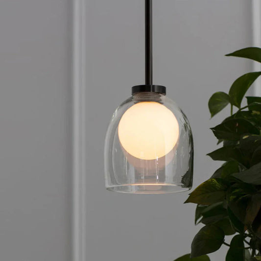 Elegant pendellampe i glas – moderne minimalisme